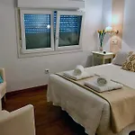 Апартаменты Noches De Conil Кониль-де-ла-Фронтера